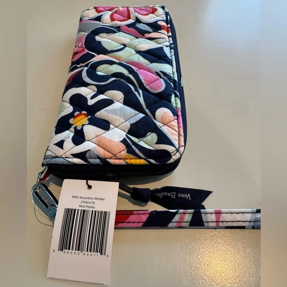 Vera Bradley Cotton Tech Wristlet Mod Paisley Multicolor Floral Wallet